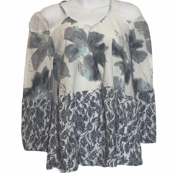 Mystree Tops - Mystree Boho Top with Lace Size S